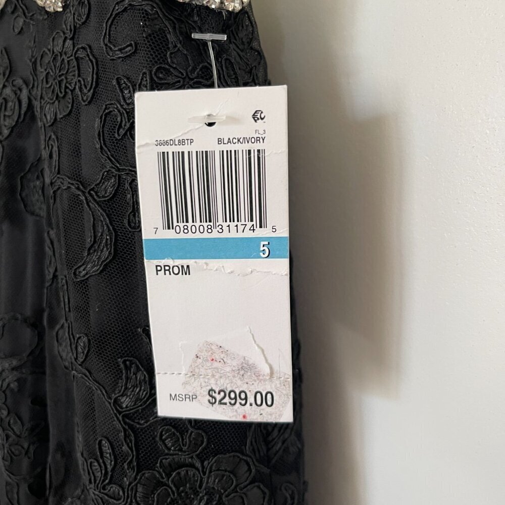 Tulle Black and White Prom/Wedding guest dress - Picture 2 of 11